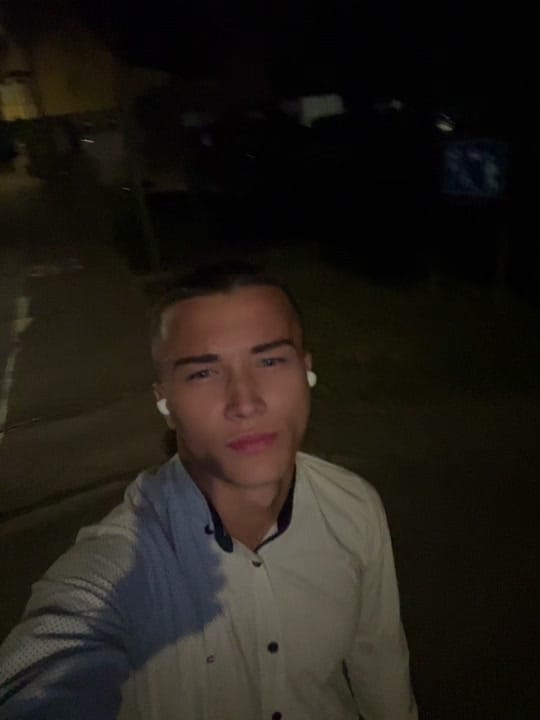Post 5 by Loyaler🇧🇦 on TikTok (video)