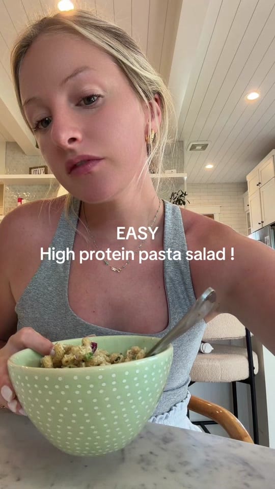 Post 5 by lucyloncin on TikTok (video)