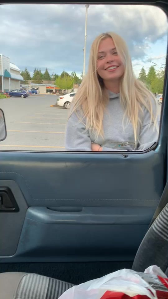 Post 4 by Moses Thiessen on TikTok (video)