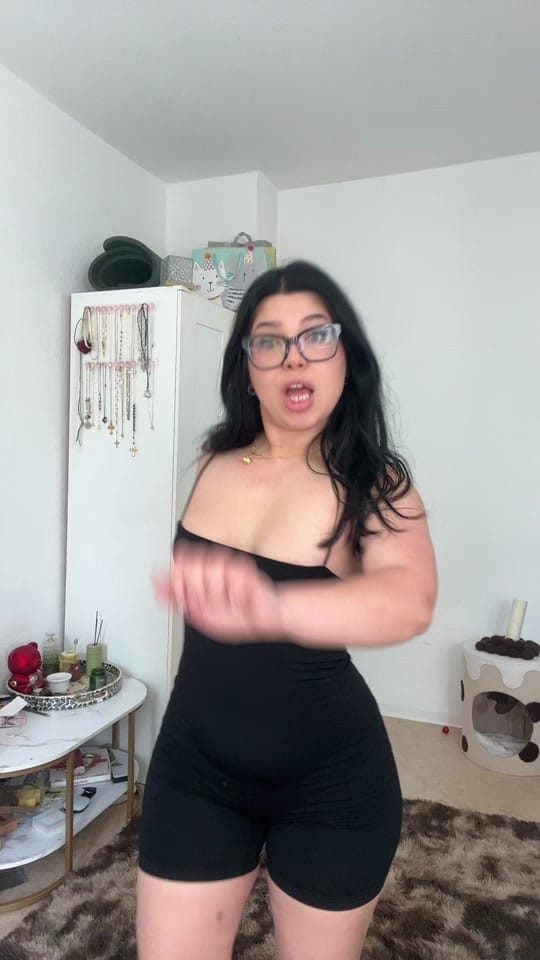 Post 4 by doris 🐈‍⬛ on TikTok (video)
