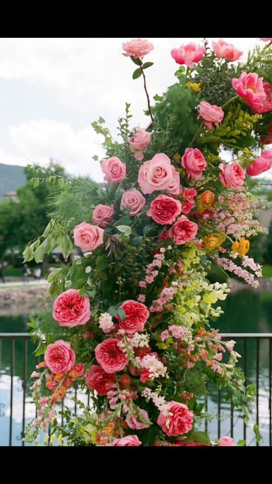 Post 2 by CallunaEvents on TikTok (video)