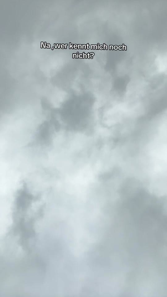 Post 1 by MAAMAG4NJA~Singer | Songwriter on TikTok (video)