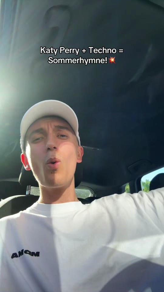 Post 2 by TOMMYRICH on TikTok (video)