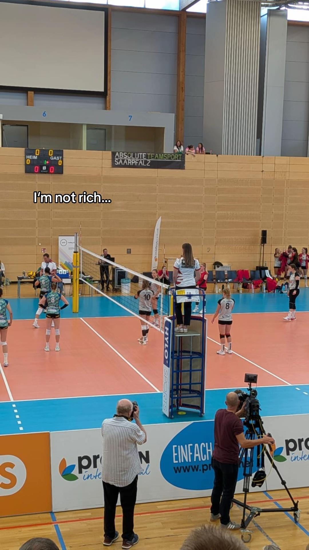 Post 5 by Leonie :) on TikTok (video)