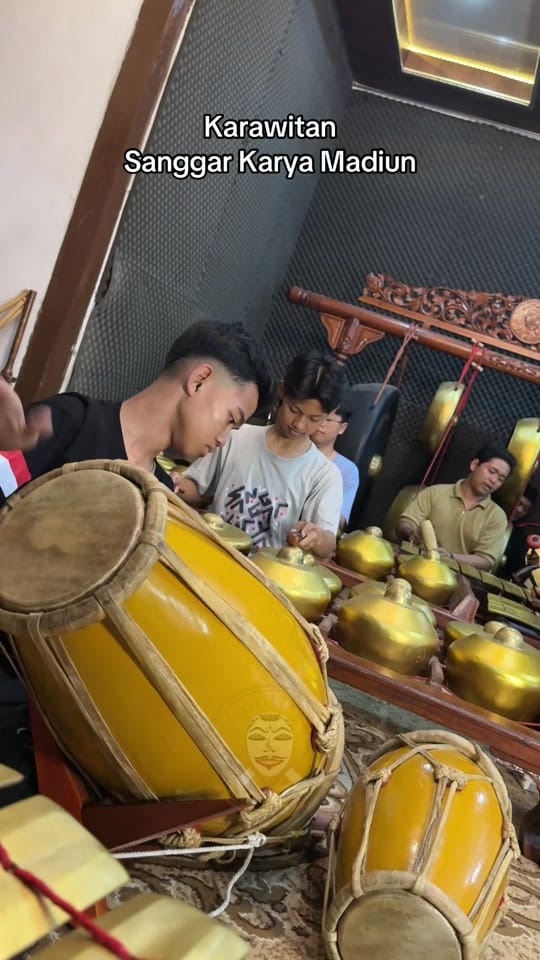 Post 6 by Sanggar Karya Madiun on TikTok (video)