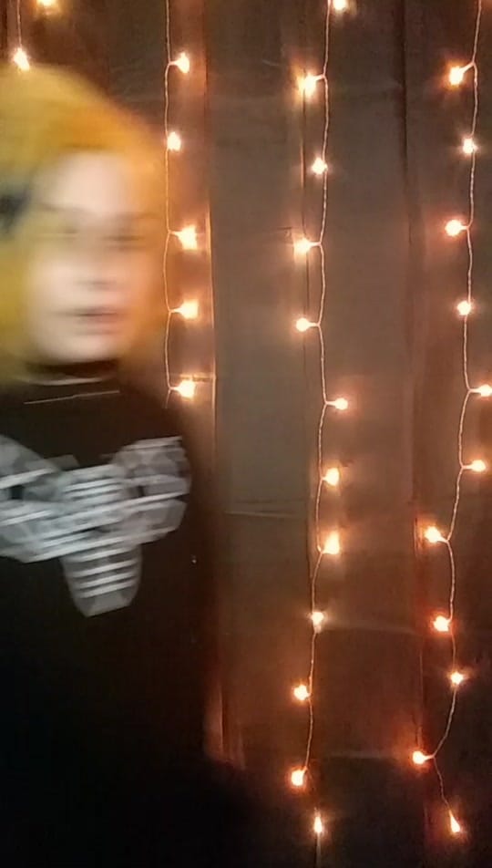 Post 6 by Birb on TikTok (video)