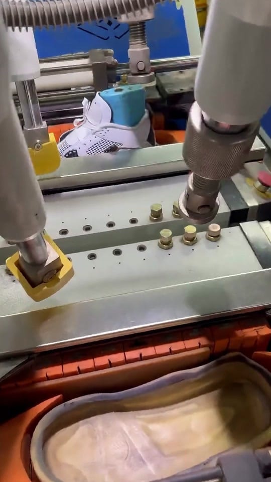 Post 8 by Alex Curated on TikTok (video)