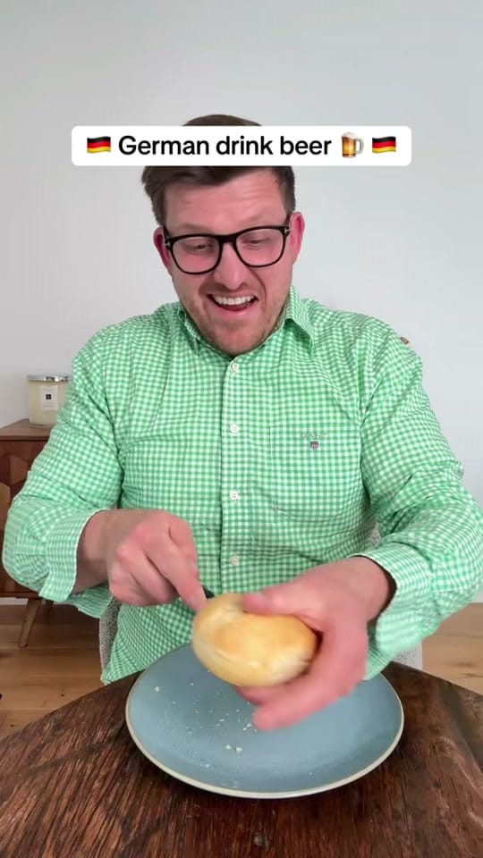 Post 6 by jonny on TikTok (video)