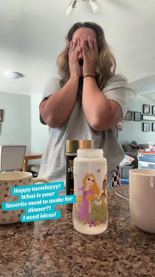 Post 5 by Janette✨OnceUponAReveal✨FCF✈️ on TikTok (video)