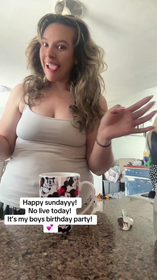 Post 6 by Janette✨OnceUponAReveal✨FCF✈️ on TikTok (video)