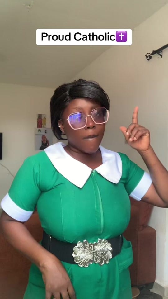Post 4 by Nana Yhaa Berlin on TikTok (video)