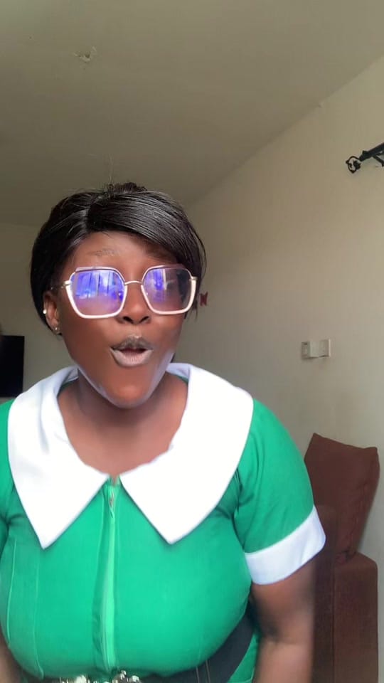Post 5 by Nana Yhaa Berlin on TikTok (video)