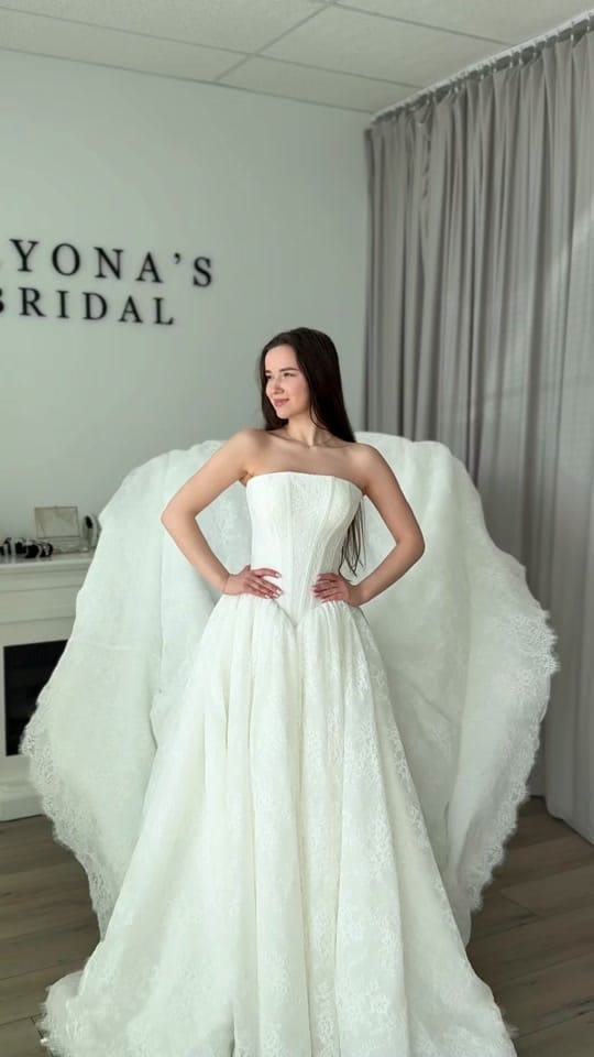 Post 5 by AlyonasBridal on TikTok (video)