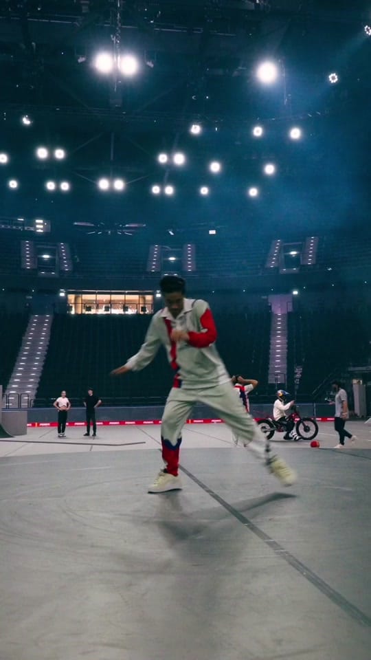 Post 4 by Duc Han Nguyen on TikTok (video)