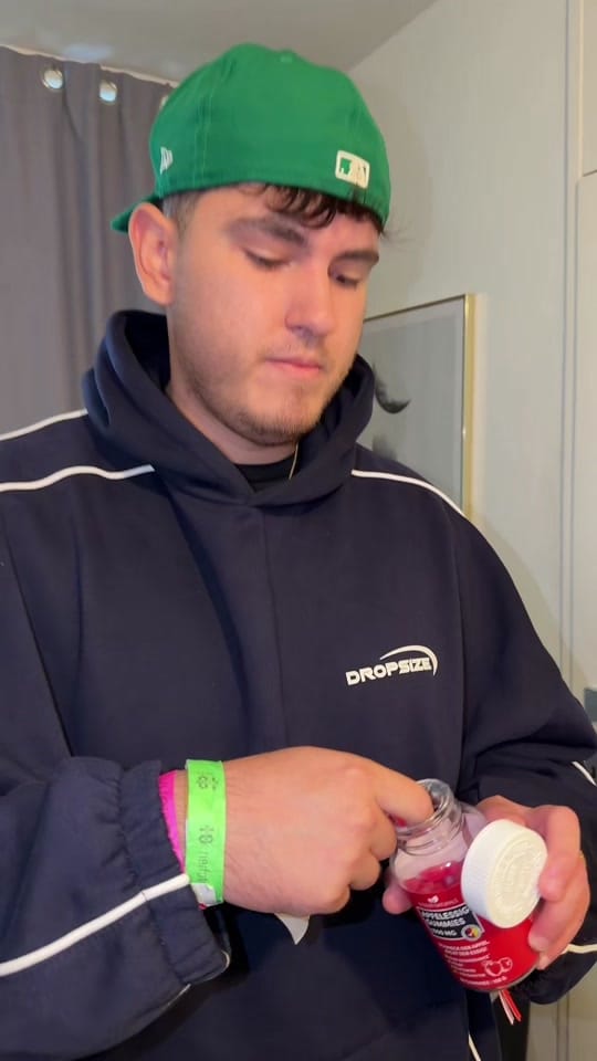 Post 9 by Dennis Bro on TikTok (video)