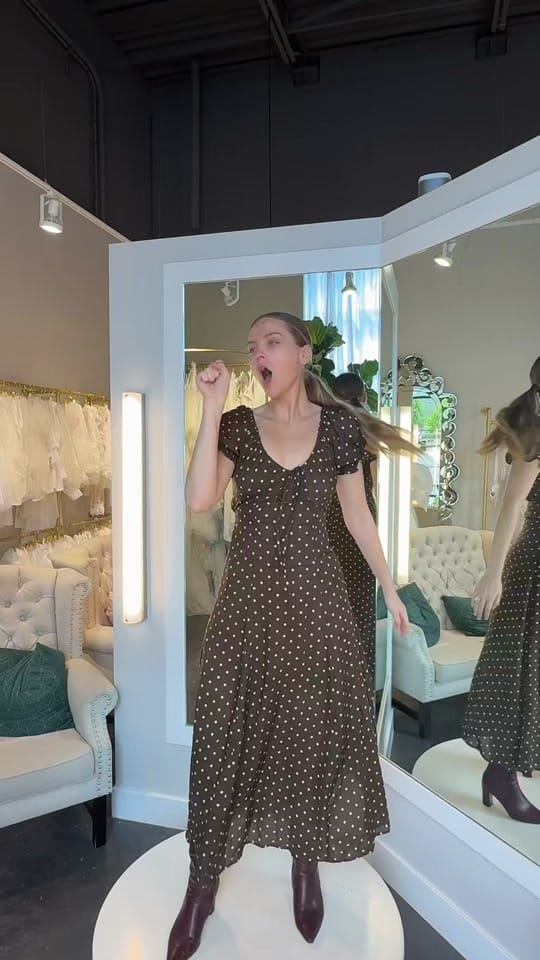 Post 4 by Moments Made Bridal on TikTok (video)
