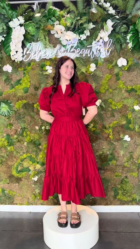 Post 8 by Moments Made Bridal on TikTok (video)