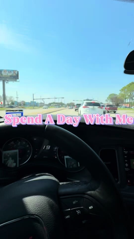 Post 10 by thevelvetexperience on TikTok (video)