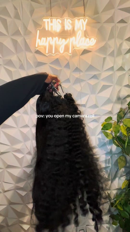 Post 8 by thevelvetexperience on TikTok (video)