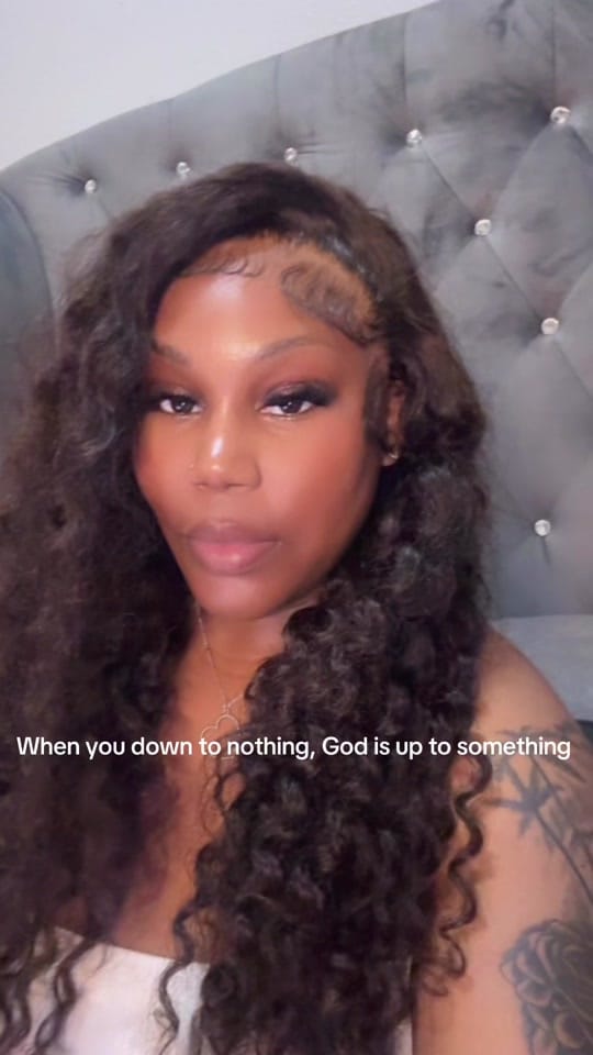 Post 6 by thevelvetexperience on TikTok (video)