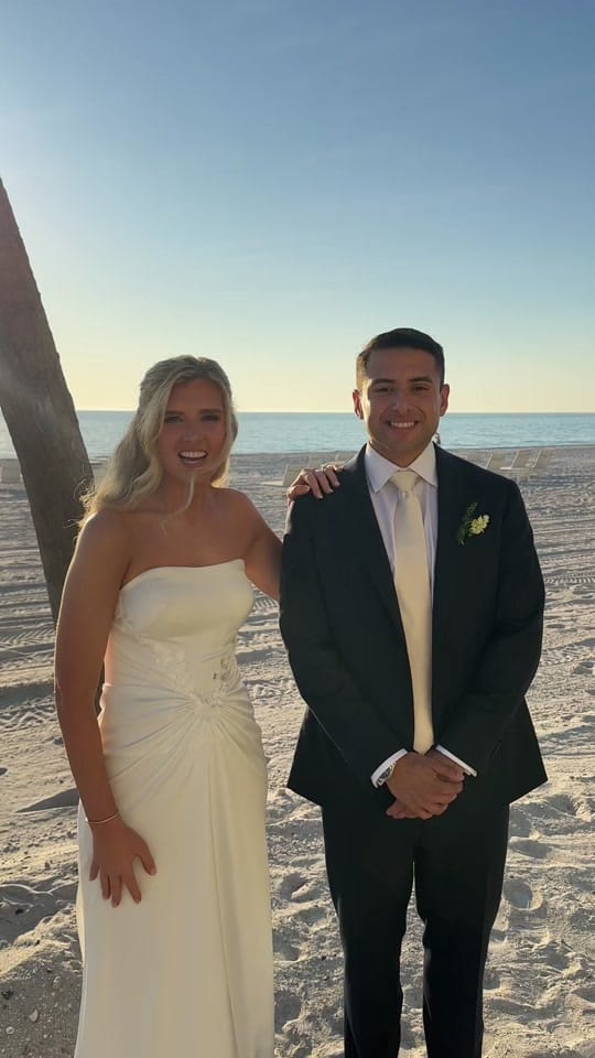Post 6 by elopementsbylexi on TikTok (video)