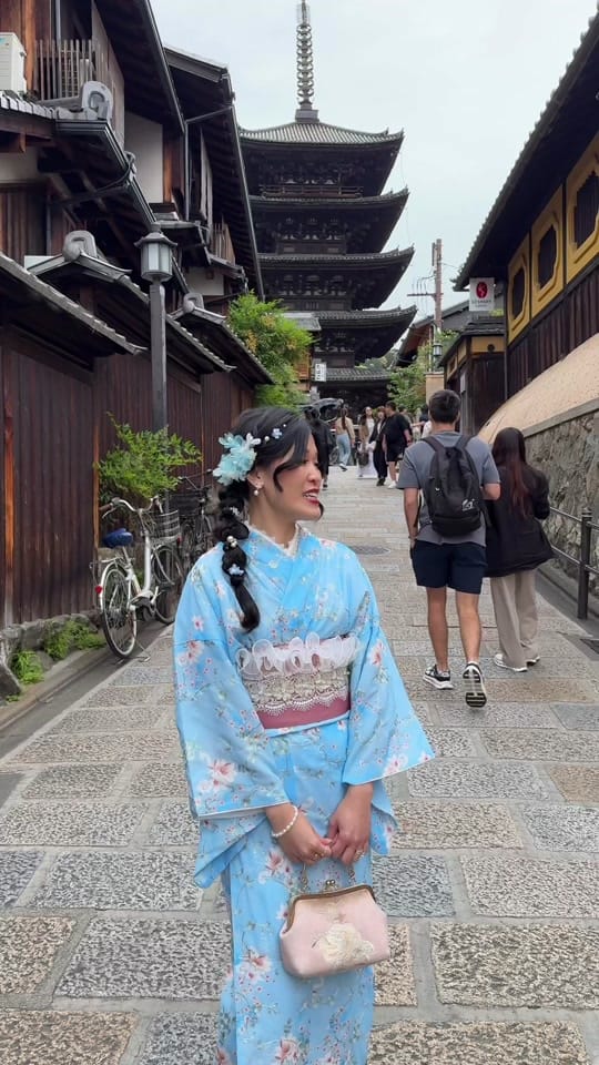 Post 2 by content.by.christina on TikTok (video)