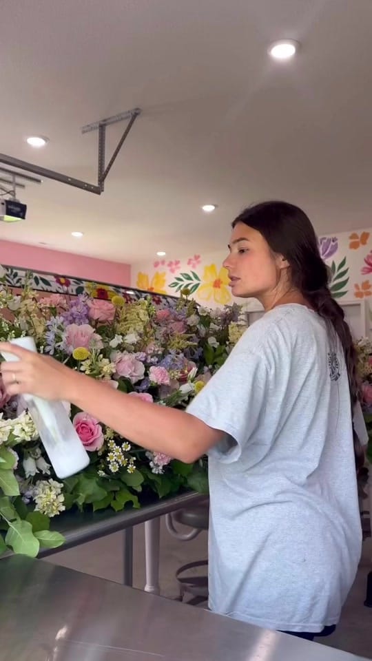 Post 5 by @carleyjeansfloral on TikTok (video)
