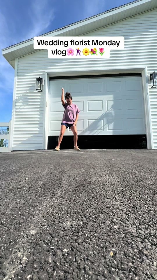Post 10 by @carleyjeansfloral on TikTok (video)