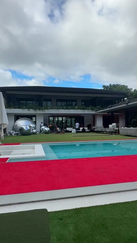 Post 7 by Big Shiny Balls on TikTok (video)