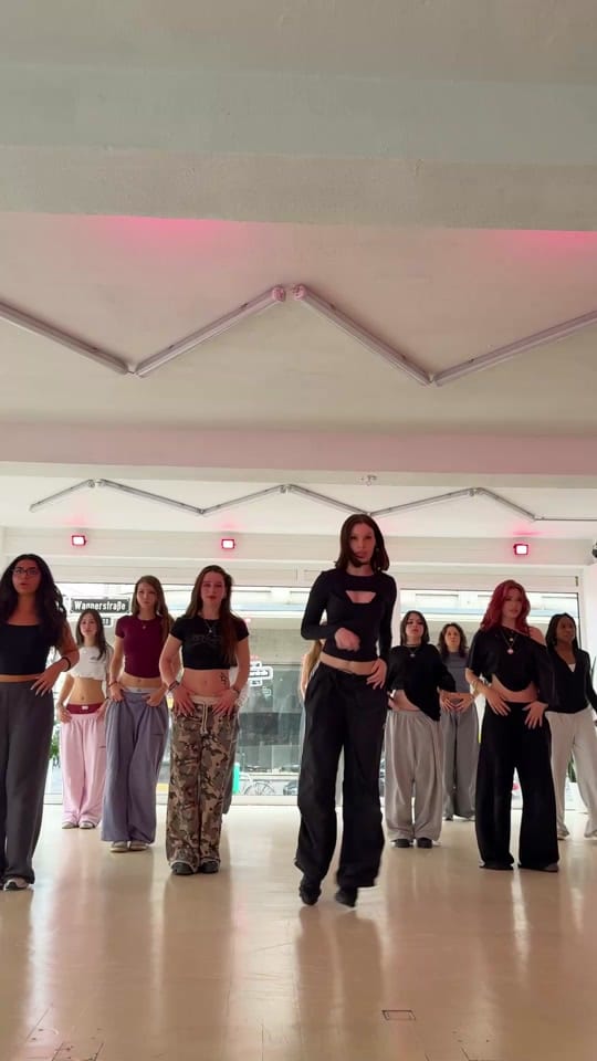 Post 3 by Endless Dance on TikTok (video)