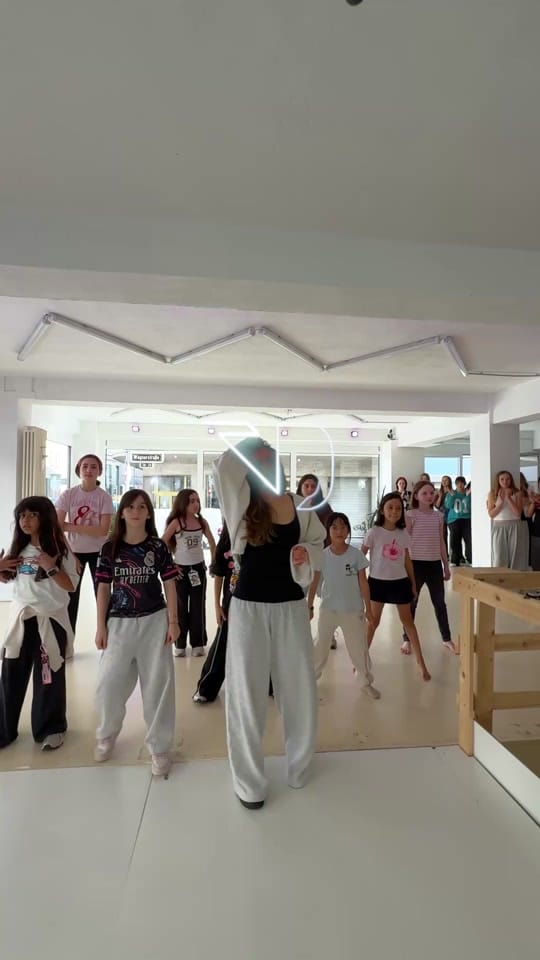 Post 8 by Endless Dance on TikTok (video)
