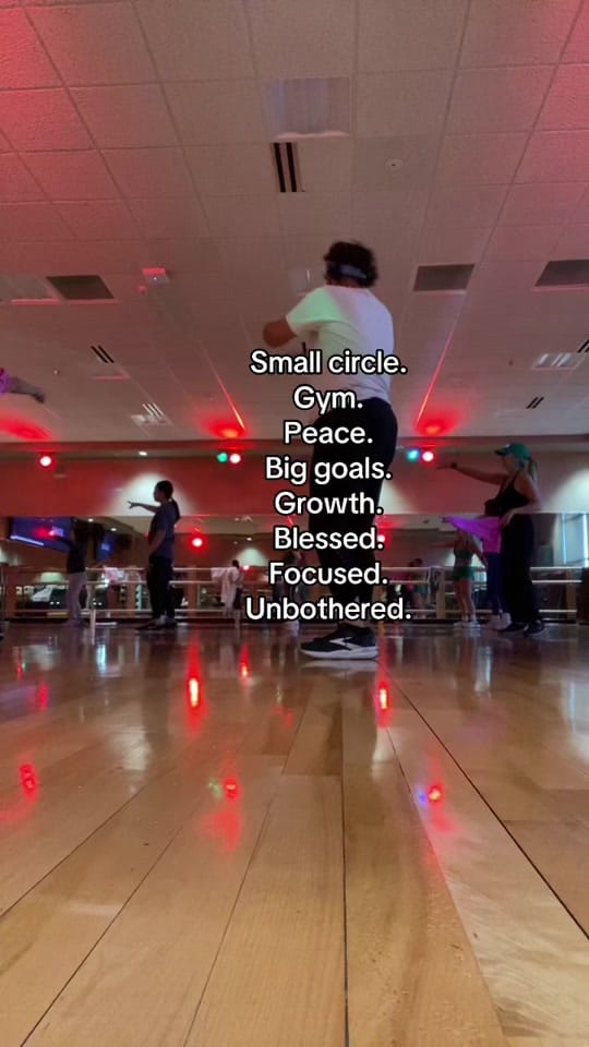 Post 1 by Alyssa johnson on TikTok (video)