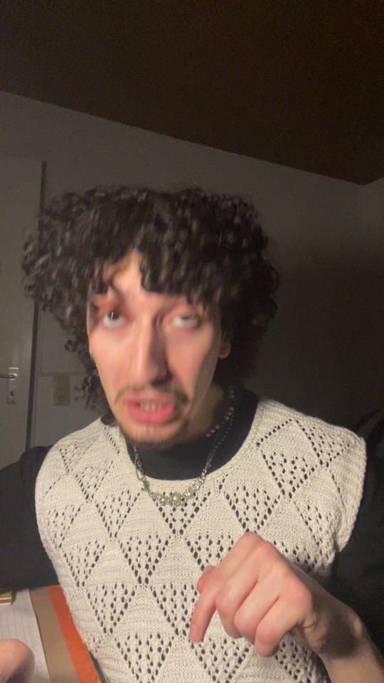 Post 7 by Alper 😋 on TikTok (video)