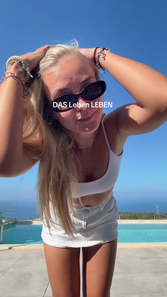 Post 2 by e m s ღ on TikTok (video)