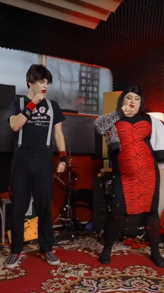 Post 9 by Otto & Astrid on TikTok (video)