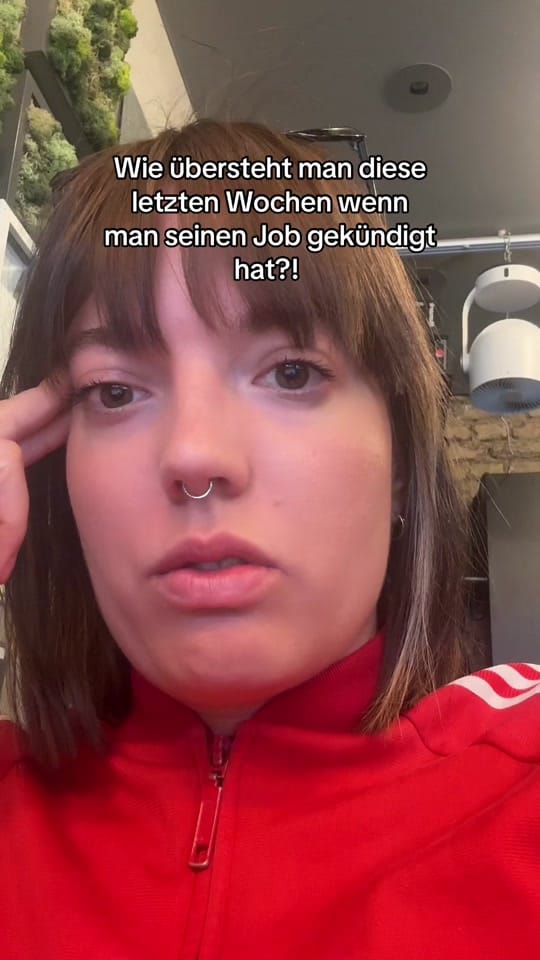 Post 7 by Jojo&Naomi on TikTok (video)