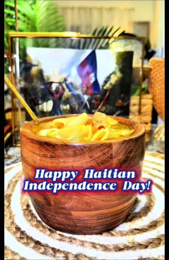 Post 1 by Loiseline Luxury Event Decor on TikTok (video)