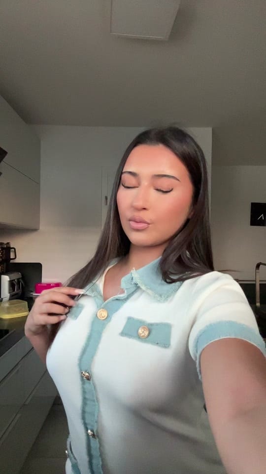 Post 5 by 𝓂ℯ𝓁𝒾𝓈🦦 on TikTok (video)