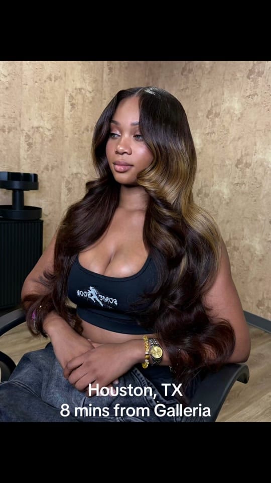 Post 6 by Dee on TikTok (video)