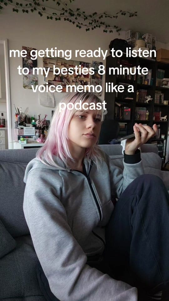 Post 7 by Julia on TikTok (video)