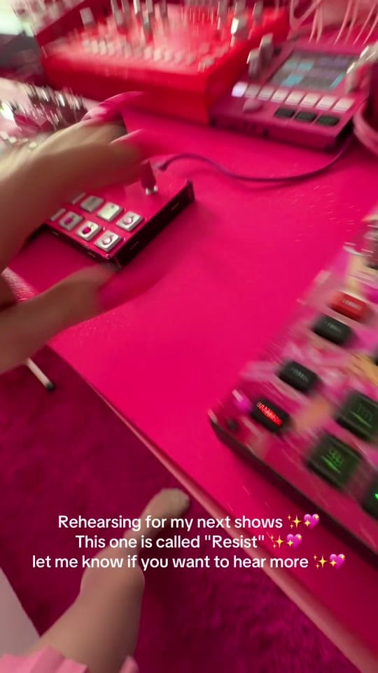 Post 2 by sarahsommers on TikTok (video)