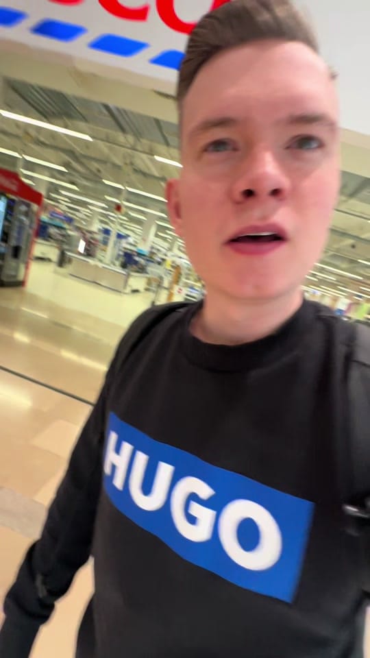 Post 6 by FastFoodBoss on TikTok (video)