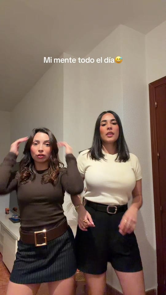 Post 2 by Daniela Viloria on TikTok (video)