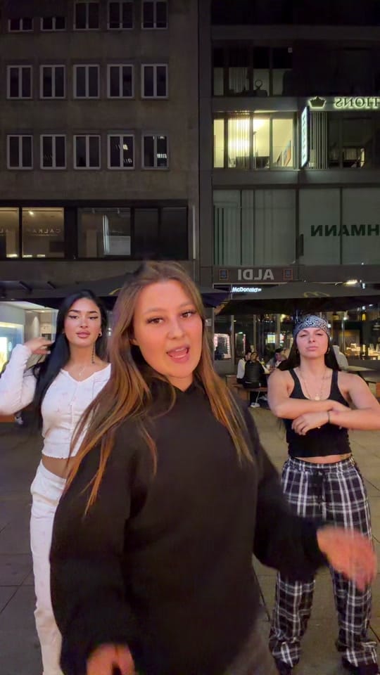 Post 2 by lennahey on TikTok (video)