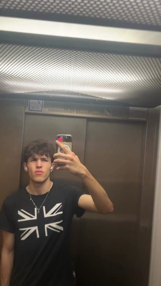 Post 2 by eric on TikTok (video)