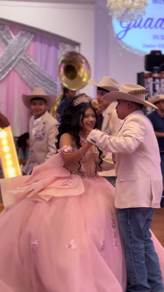 Post 2 by Dolce Villa Events on TikTok (video)