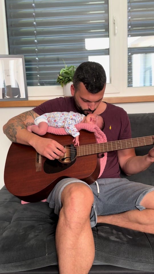 Post 8 by Ale Galata on TikTok (video)