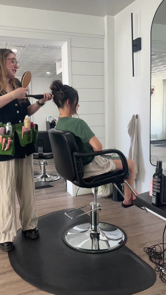 Post 5 by Alyssa • IN Wedding Hair on TikTok (video)