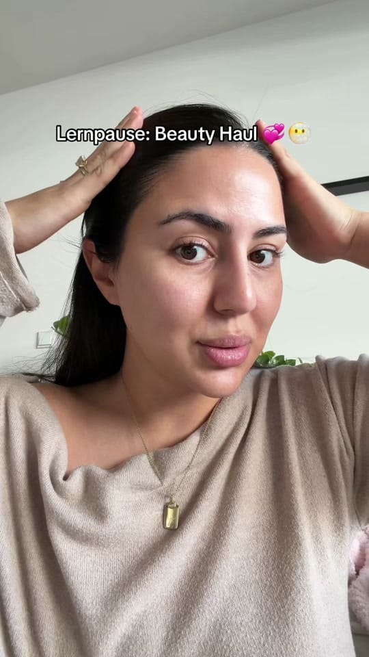 Post 9 by Selin on TikTok (video)