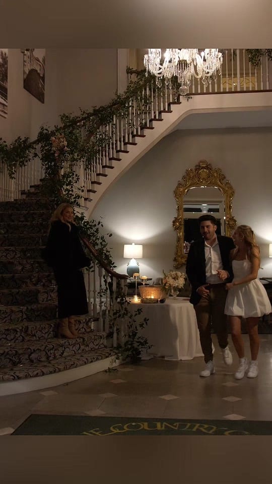 Post 4 by Wedding Videography on TikTok (video)